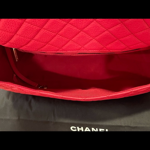 ✨💖Gorgeous Chanel XXL small travel flap bag💖✨ - Picture 6 of 11